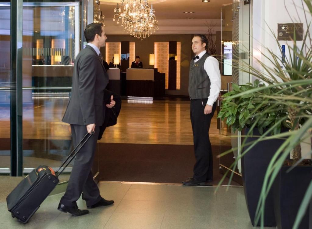 Crowne Plaza Berlin City Centre, an IHG Hotel фото 38