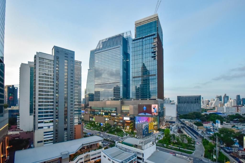 Pinnacle Lumpinee Park Hotel & Spa фото 45