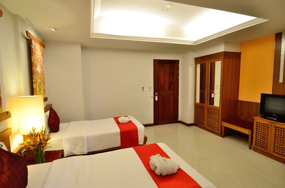 First Bungalow Beach Resort фото 58