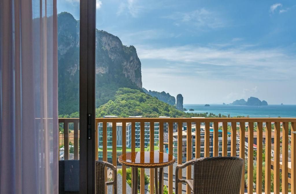 Holiday Inn Resort Krabi Ao Nang Beach фото 46