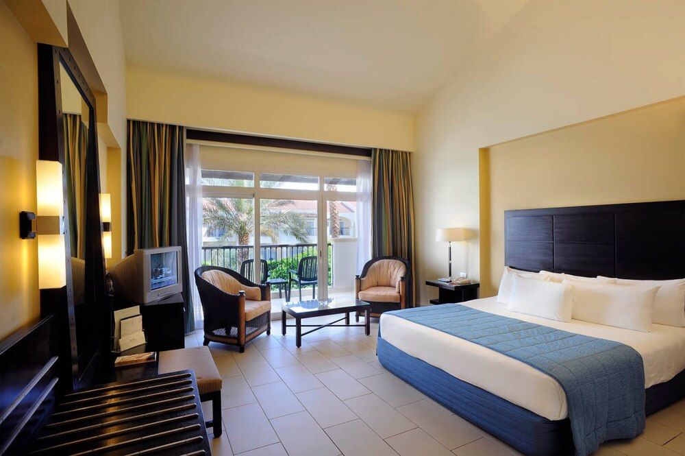 Reef Oasis Blue Bay Resort & Spa фото 168