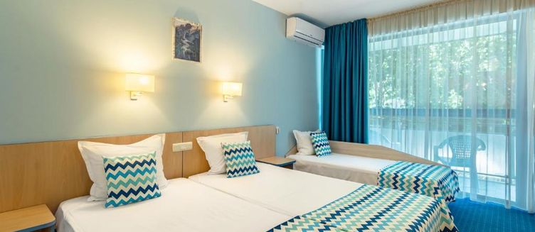 Фото отеля Holiday Park Hotel