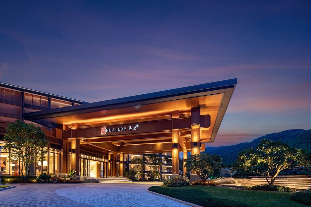 Hualuxe Sanya Yalong Bay Resort фото 64