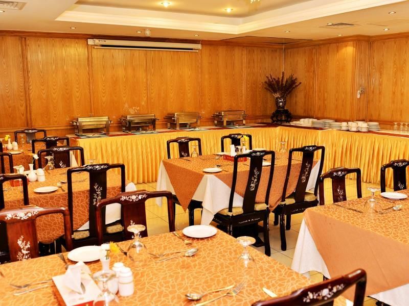 Imperial Suites Hotel фото 17