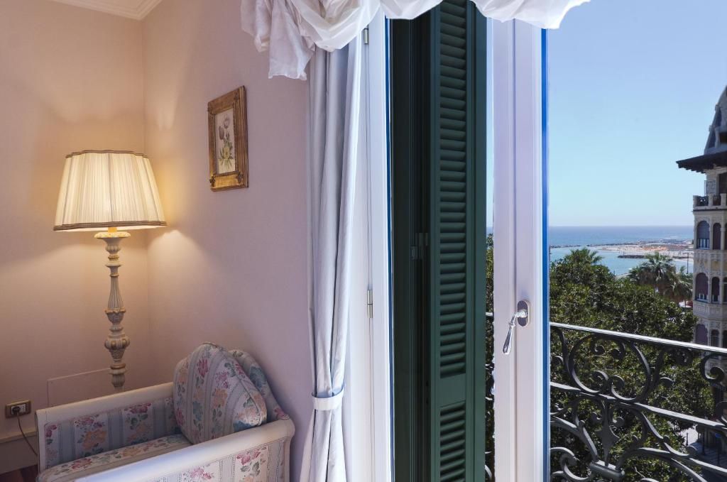 Hotel De Paris Sanremo фото 17