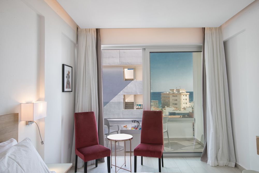 Kokkinos Hotel Apartments фото 22