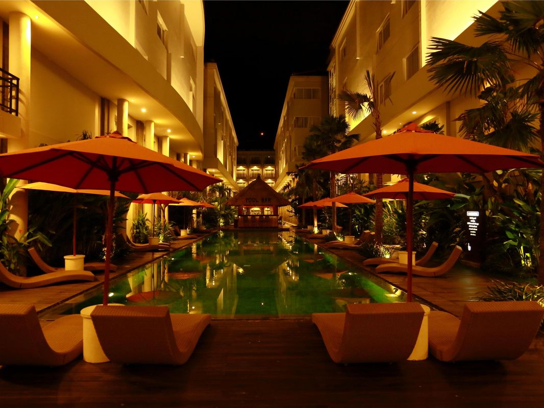 B Hotel Bali & Spa фото 28