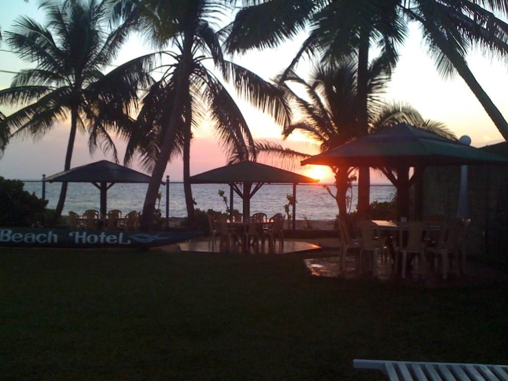 Ninnada Beach Hotel фото 9