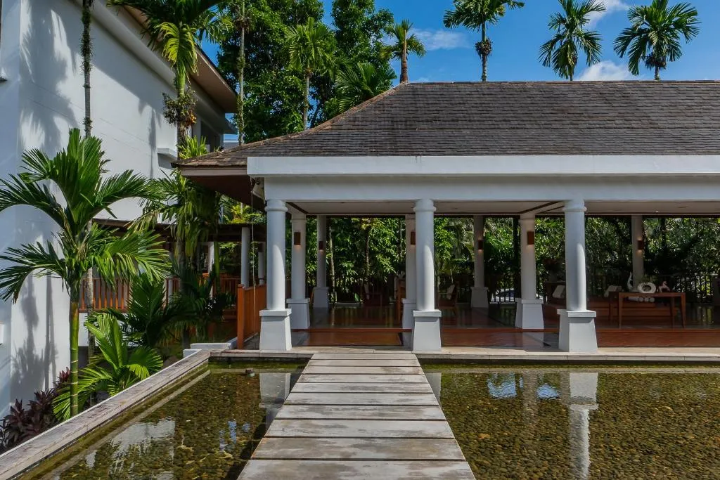 Naithonburi Beach Resort фото 194