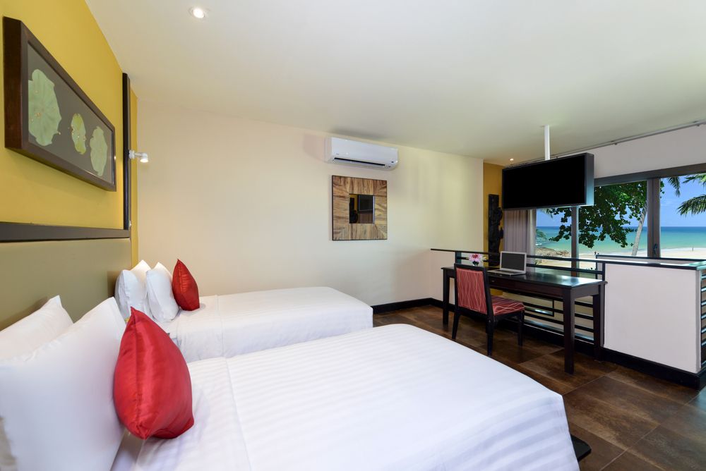 Andaman White Beach Resort фото 44