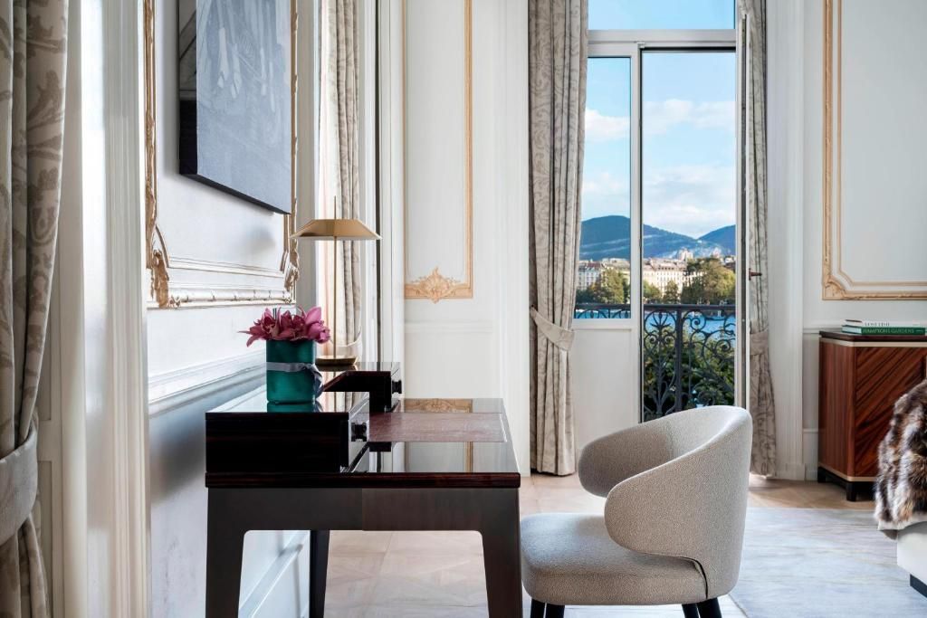 The Ritz-Carlton Hotel de la Paix, Geneva фото 42