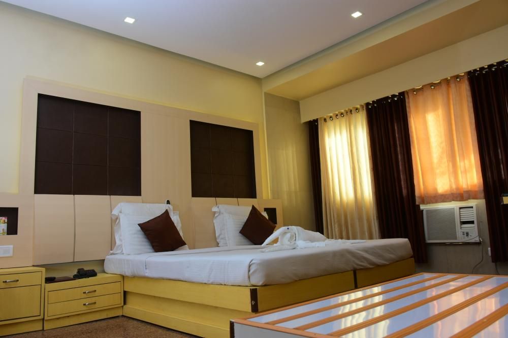 Silver Sands Beach Resort фото 35