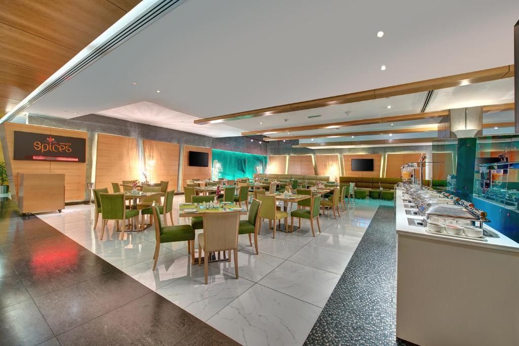 Al Khoory Executive Hotel, Al Wasl фото 15