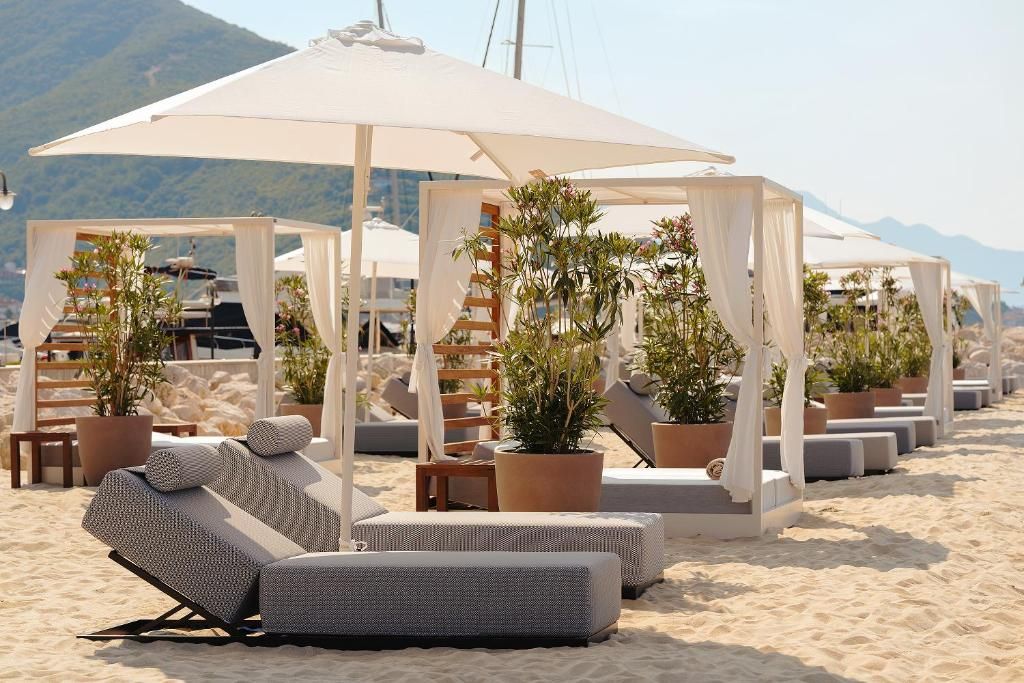 Lazure Hotel & Marina фото 36