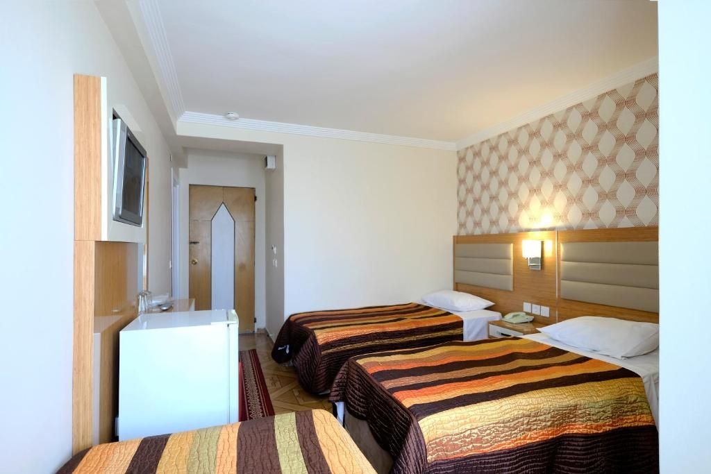 Hotel Ozbek Istanbul фото 3