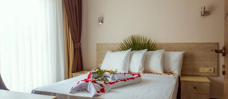 Фото отеля Dream Town Hotel & Restaurant