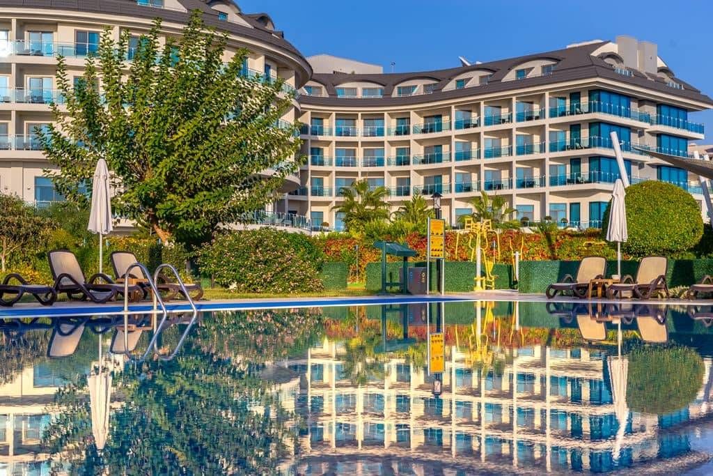 Commodore Elite Suites & Spa (Adults Only) фото 21