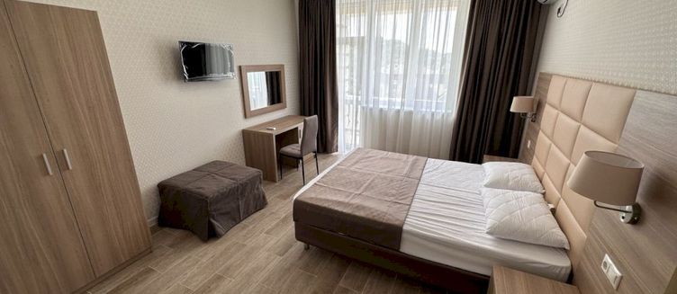 Фото отеля Ani Loo Hotel