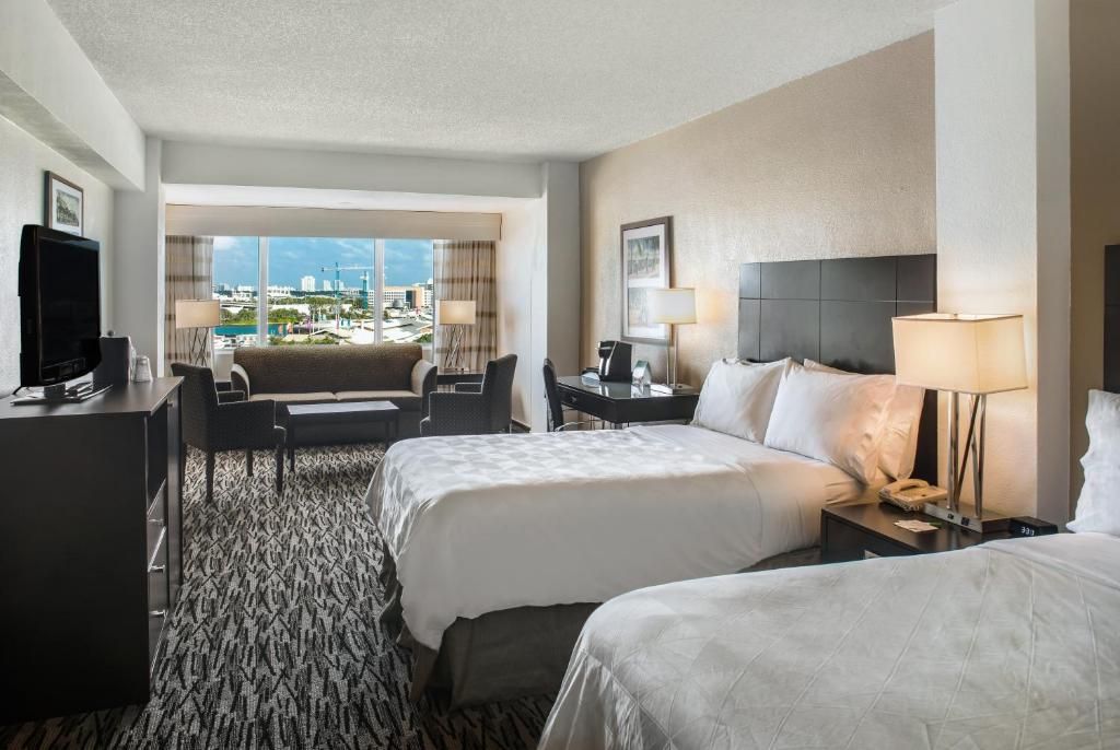 Holiday Inn Port of Miami Downtown фото 29