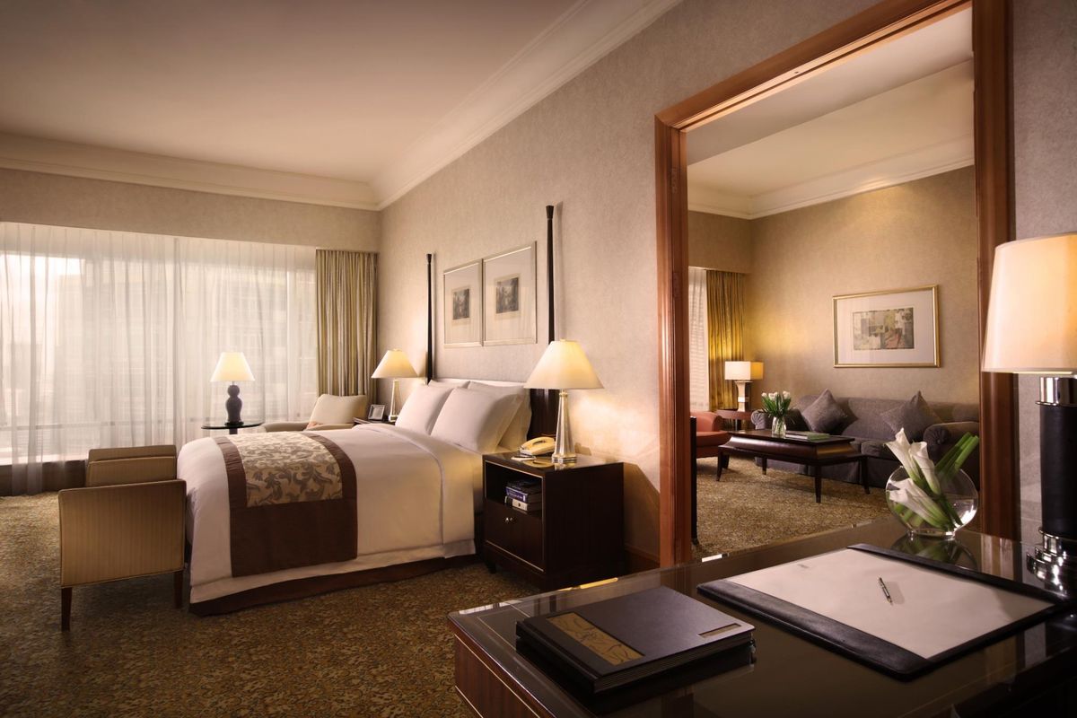 The Ritz-Carlton Jakarta, Mega Kuningan фото 1