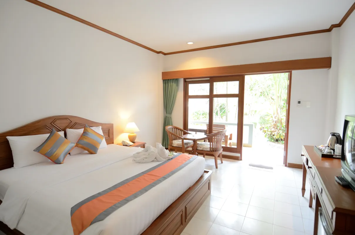 First Bungalow Beach Resort фото 4