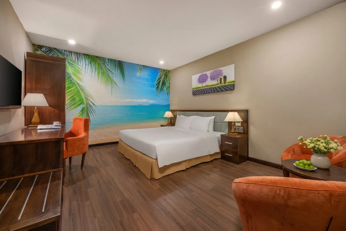 Yarra Ocean Suites Danang фото 2