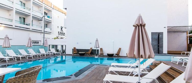 Фото отеля Kahlua Hotel & Suites