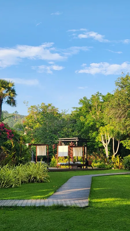 Naithonburi Beach Resort фото 35