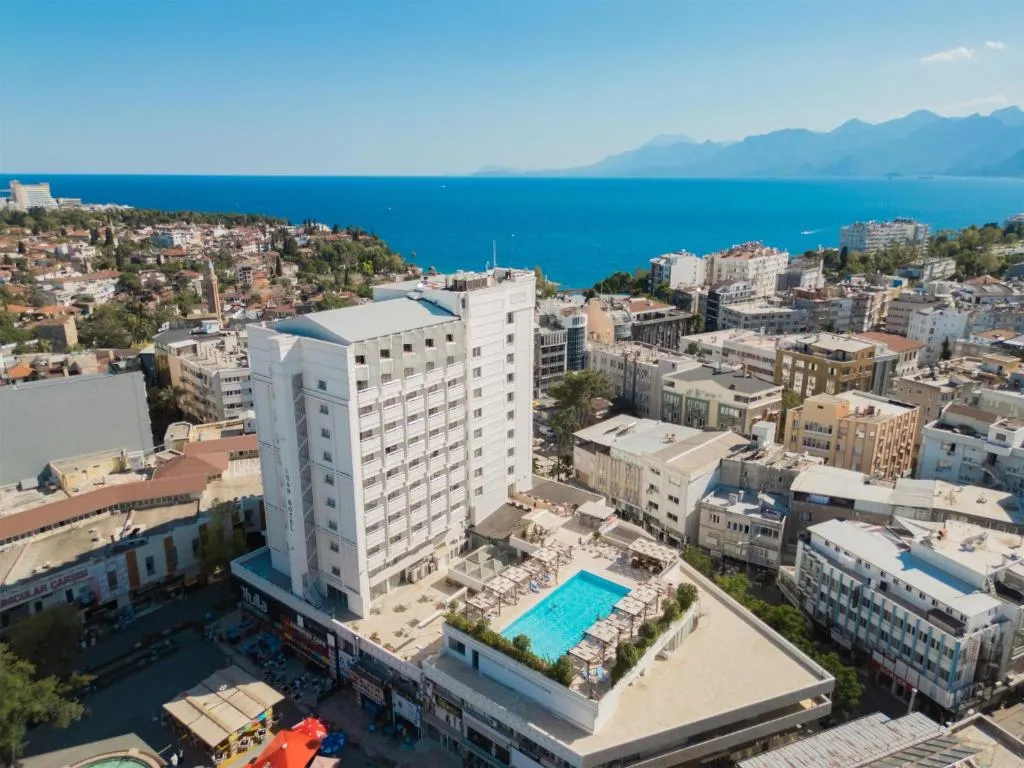 Best Western Plus Khan Hotel фото 35