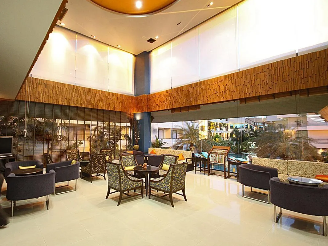 Sea Breeze Jomtien Resort фото 68