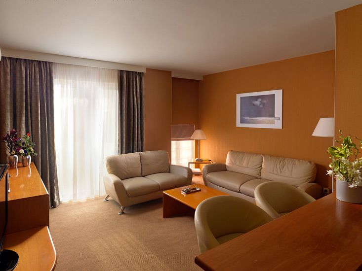 Blazer Suites Hotel фото 9