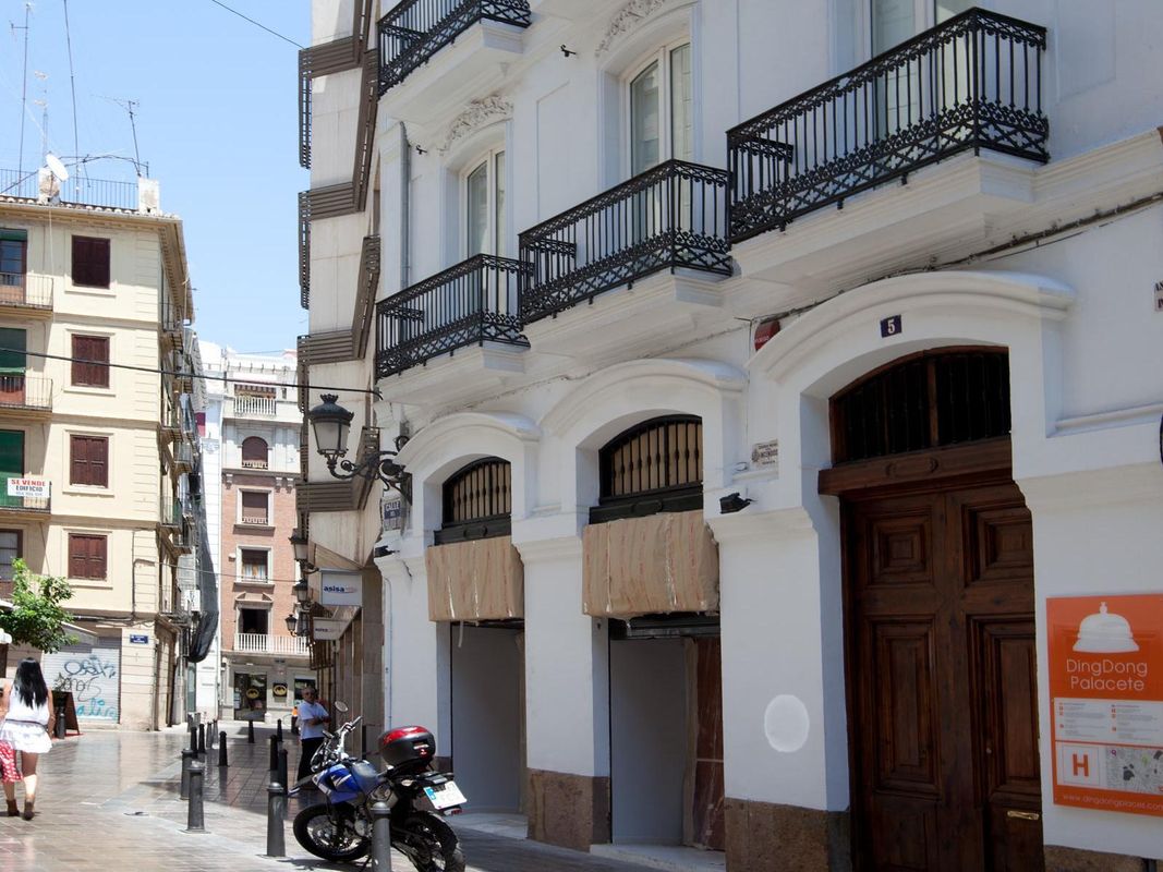 Гостевой дом «Cosy Rooms Embajador» фото 5