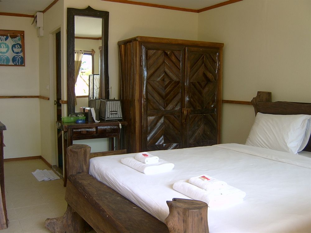 Phuttachot Resort Phi Phi фото 23