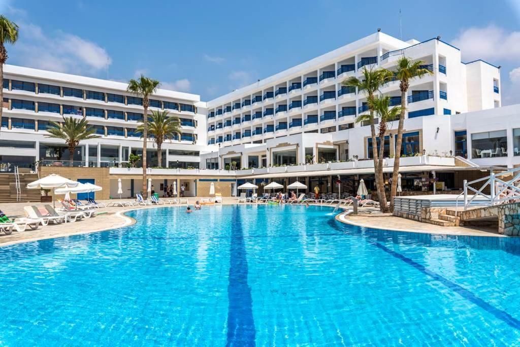 Ascos Coral Beach Hotel фото 8