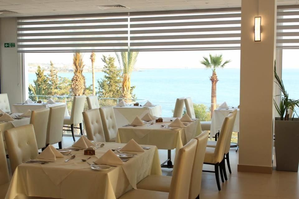 Ascos Coral Beach Hotel фото 9