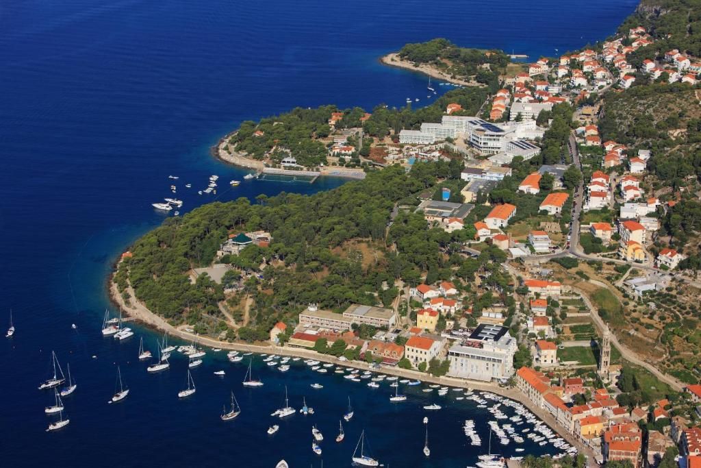 Delfin Hvar Harborcourt фото 21