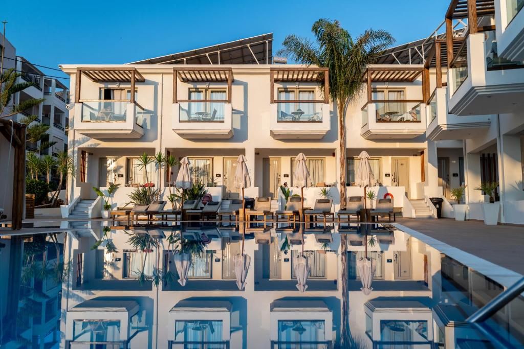 Nostos Beach Boutique Hotel фото 27