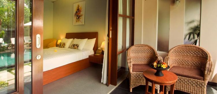 Фото отеля The Astari Villa & Residence
