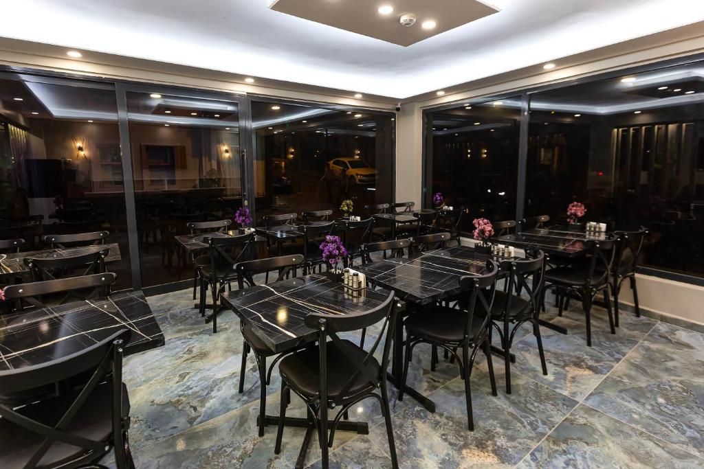 Ria Suites Hotel фото 25