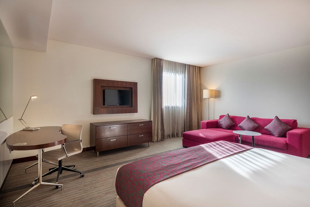 Holiday Inn Muscat Al Seeb фото 24