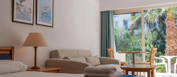 Фото отеля Paphos Gardens Holiday Resort