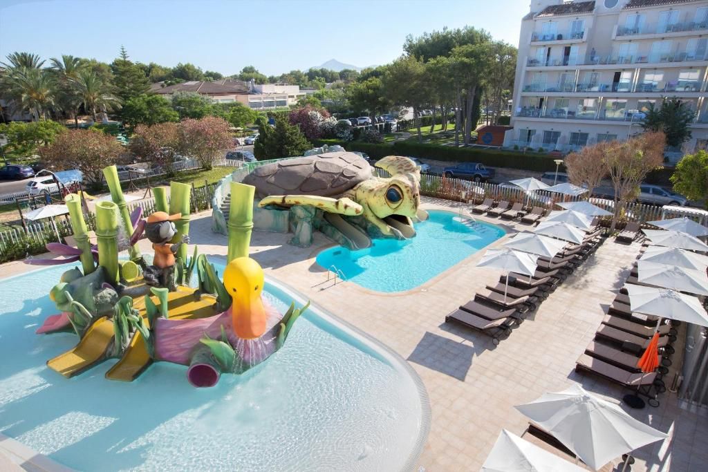 Aparthotel Playa de Muro Suites фото 7