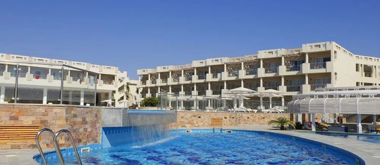 Фото отеля Sirena Beach Resort  Spa