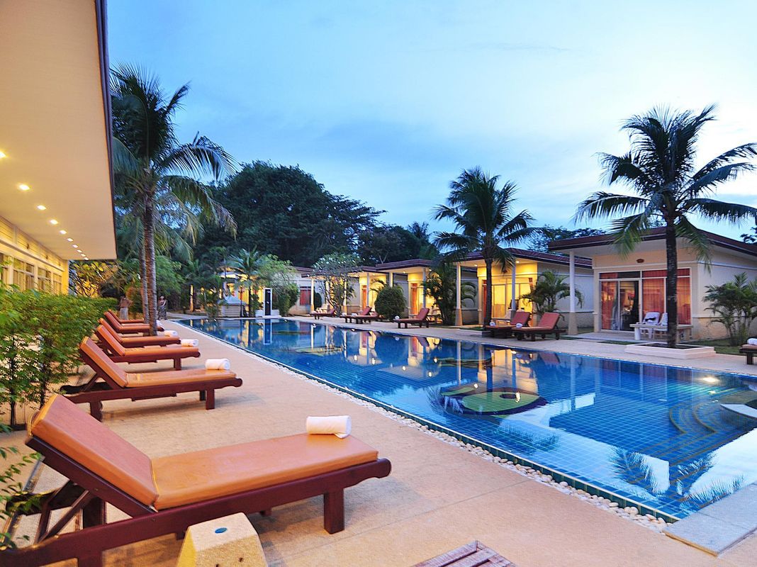 Phuket Sea Resort фото 11