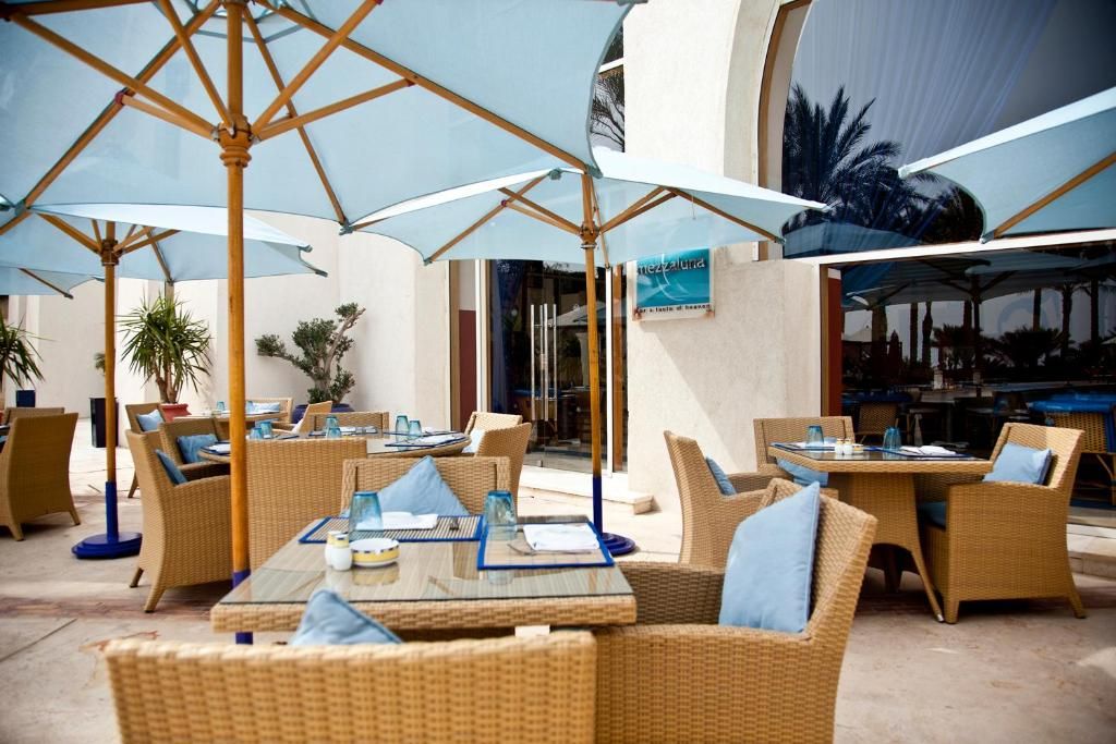 Grand Rotana Resort & Spa фото 53