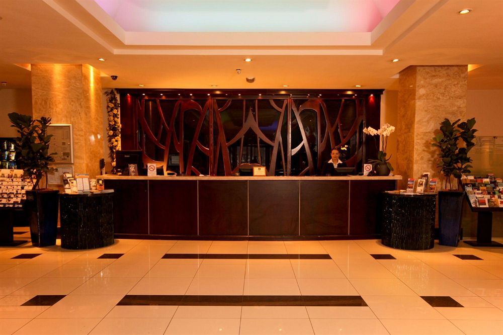 XO Hotels Blue Tower фото 29
