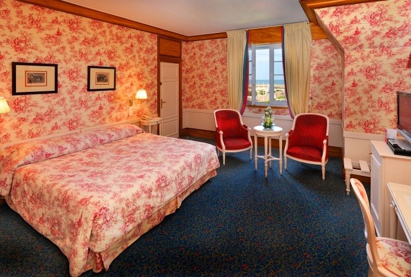 Hôtel Barrière Le Normandy фото 7