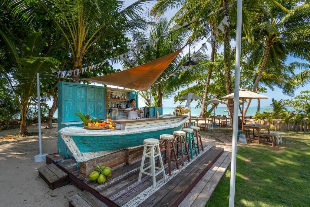 Kantary Beach Hotel Villas & Suites фото 79