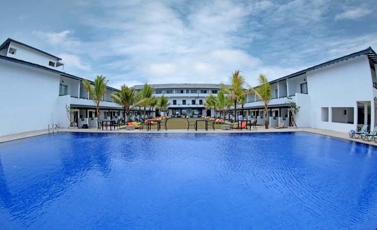 Rathna Beach Resort фото 7