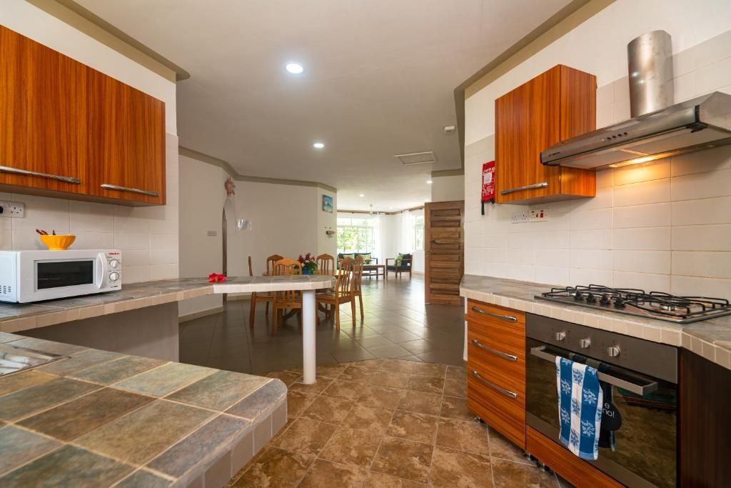 340 Degrees Mountain View Apartments фото 39